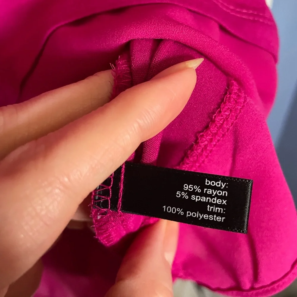 The Limited Fuchsia Hi-Lo Hem Top - Picture 6 of 7